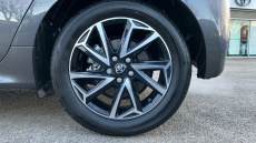 Toyota Yaris 1.5 Hybrid Design 5dr CVT Hybrid Hatchback